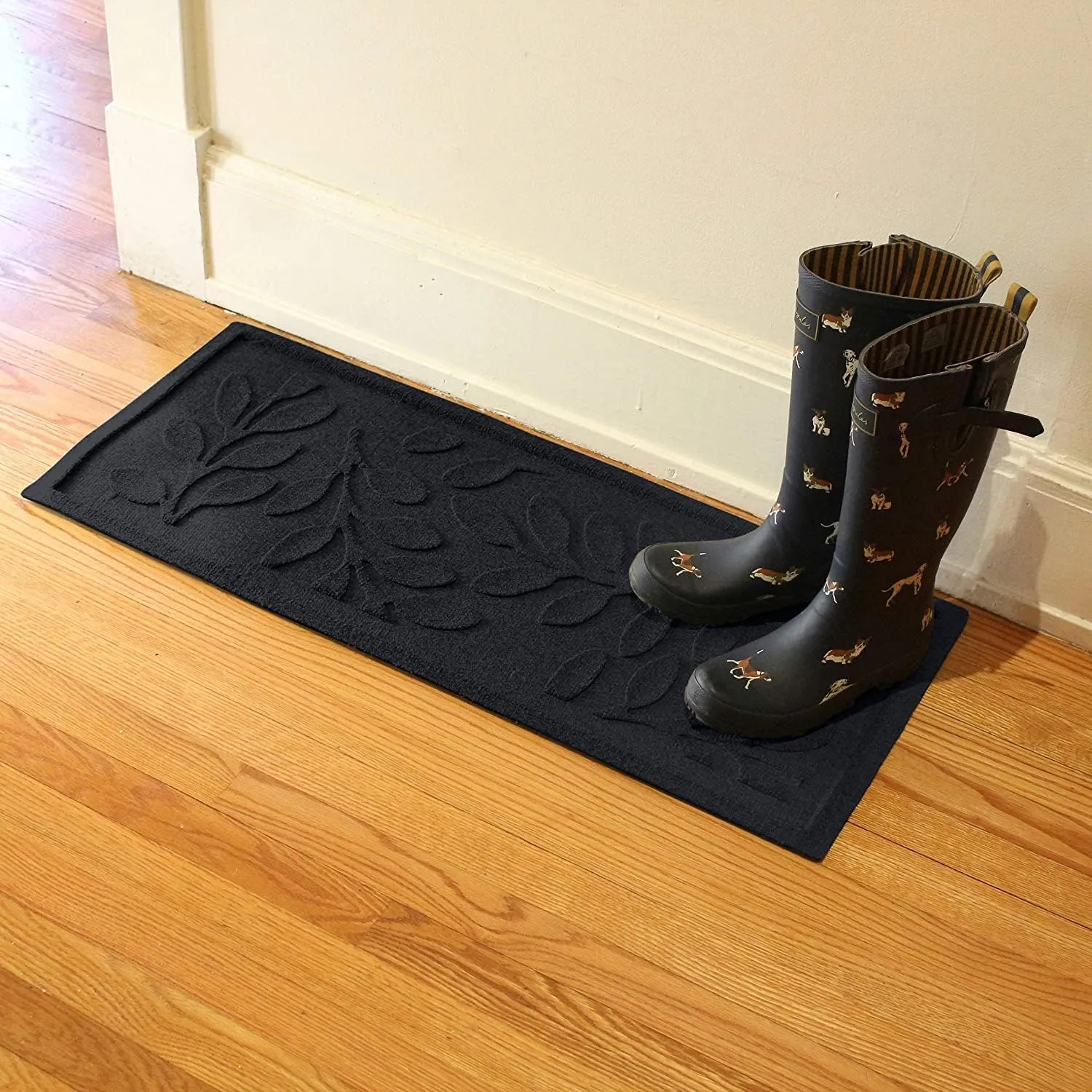 Bungalow Flooring Waterhog Indoor/Outdoor Boot Tray, 15 by 36 inches, Made in USA, Skid Resistant, Easy to Clean, Catches Water and Debris, Brittney Leaf Pattern, Charcoal